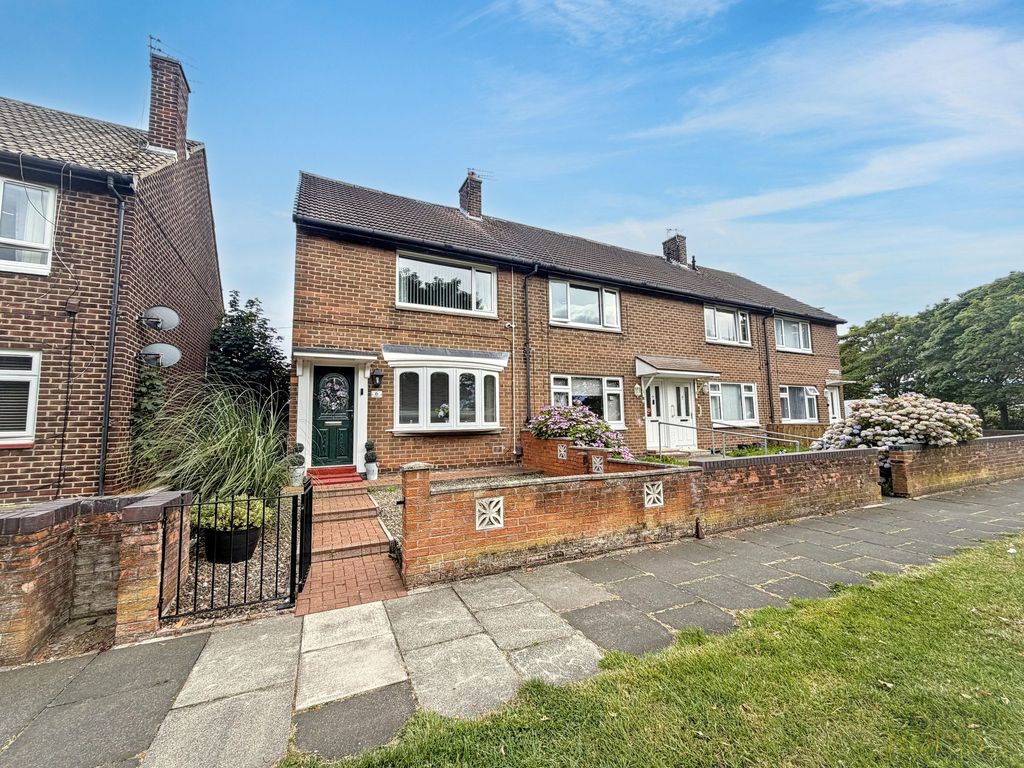 Property photo 1 of 20