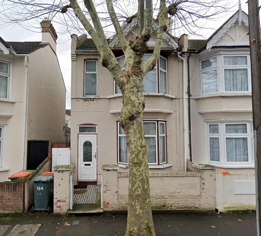 Property photo 1 of 13 Front Of House.Jpg