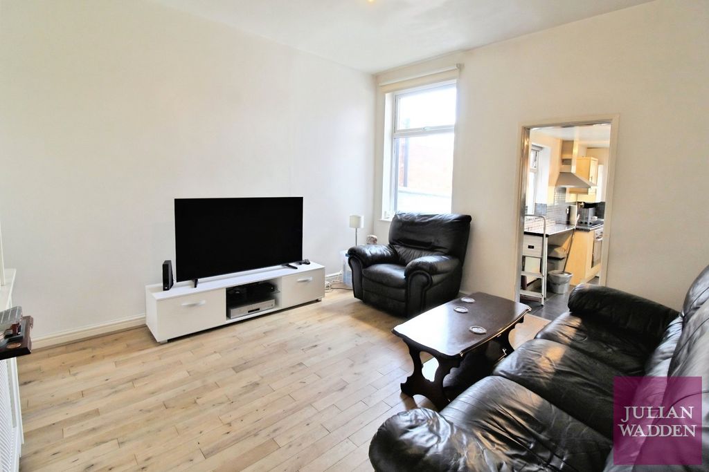 Property photo 3 of 12 Picture No. 07