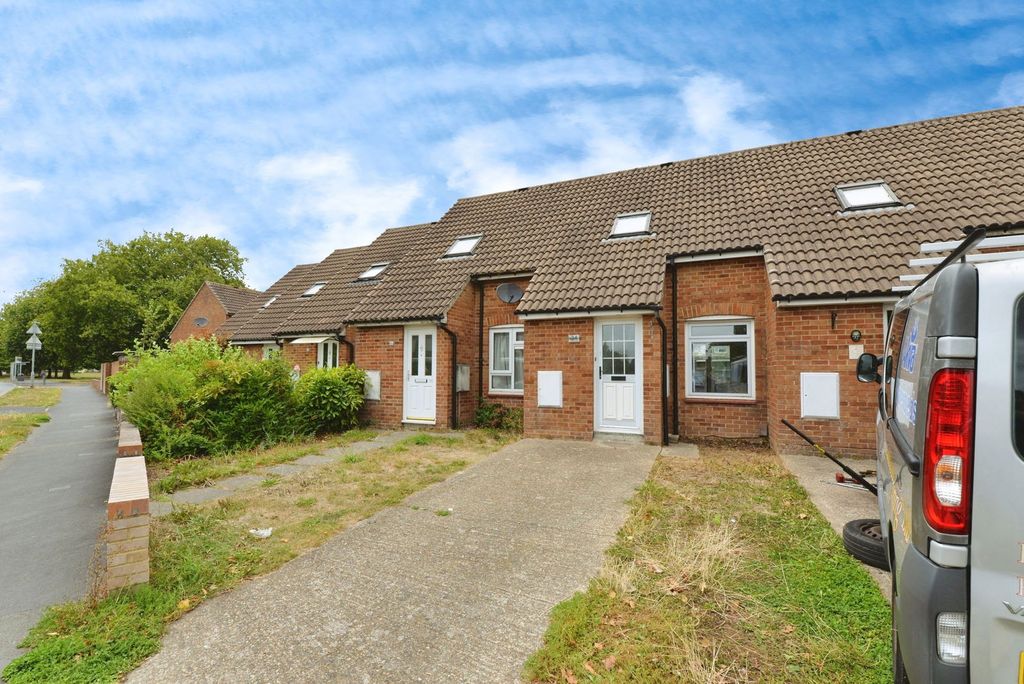 Property photo 1 of 8