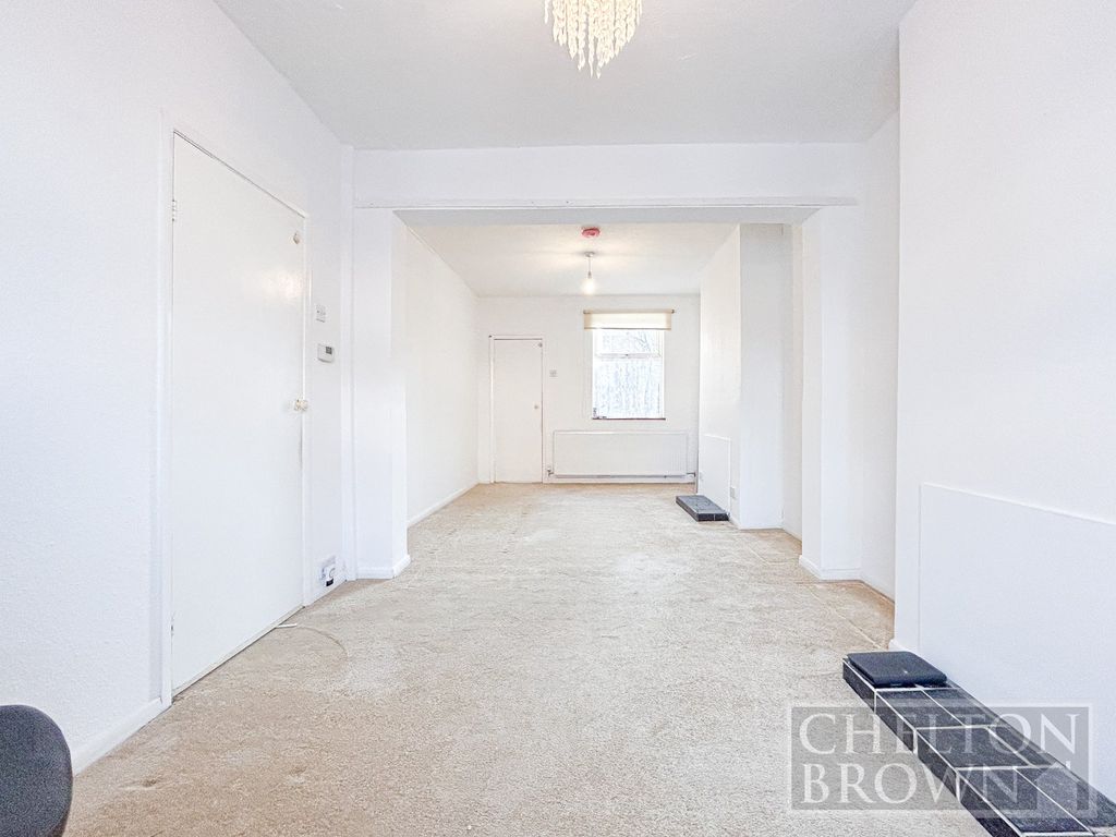 Property photo 2 of 35 Living/Dining Room