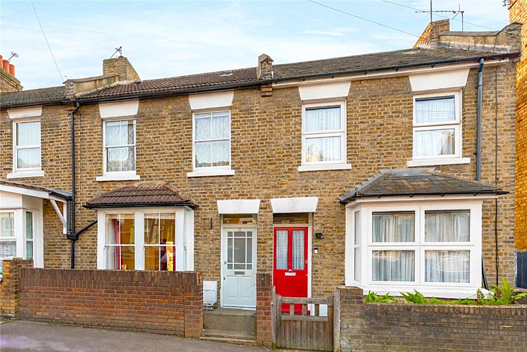 Property photo 1 of 17 Picture No. 01