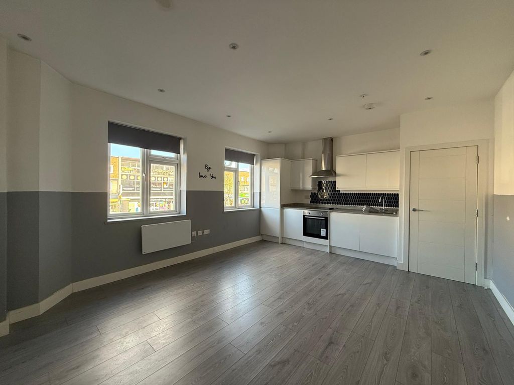 Property photo 1 of 4 Whatsapp Image 2026-04-13 At 17.38.04.Jpeg