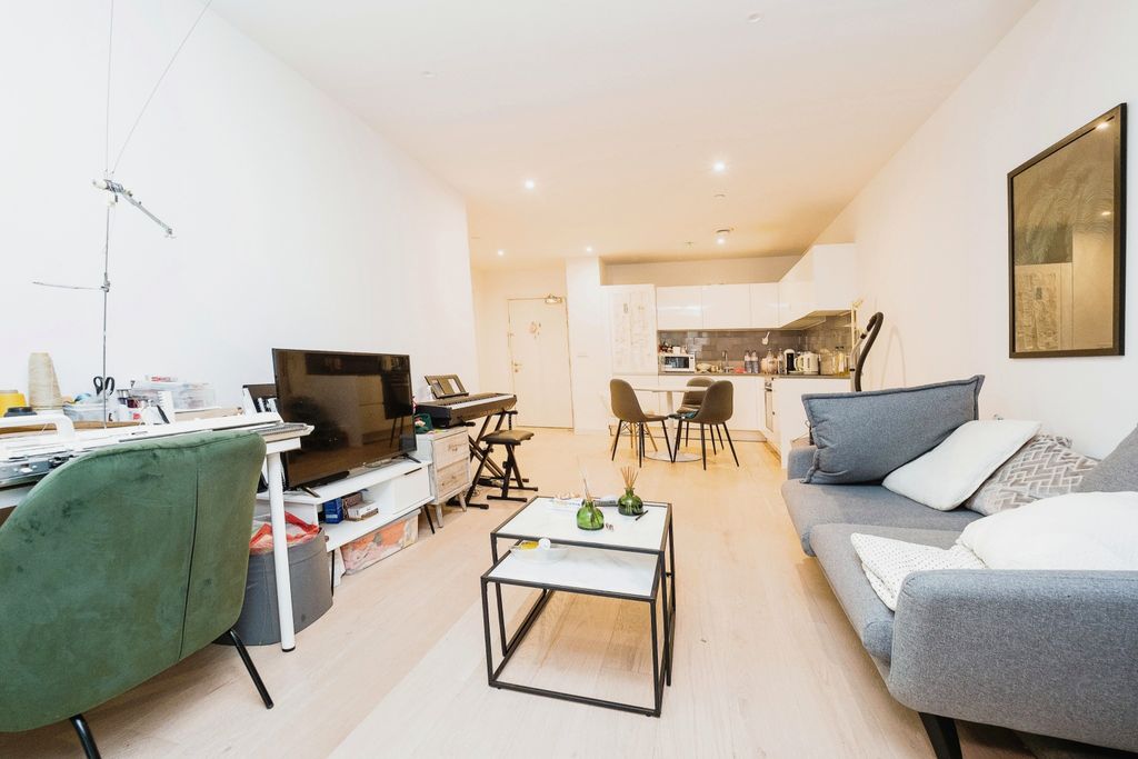 Property photo 1 of 17 F9B31117-F0A6-ee11-Be37-6045Bdd0Ef4d