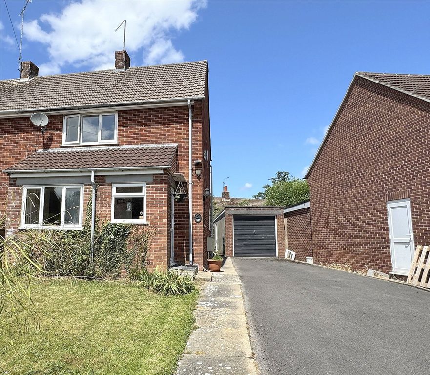 Property photo 1 of 12 Picture No. 17