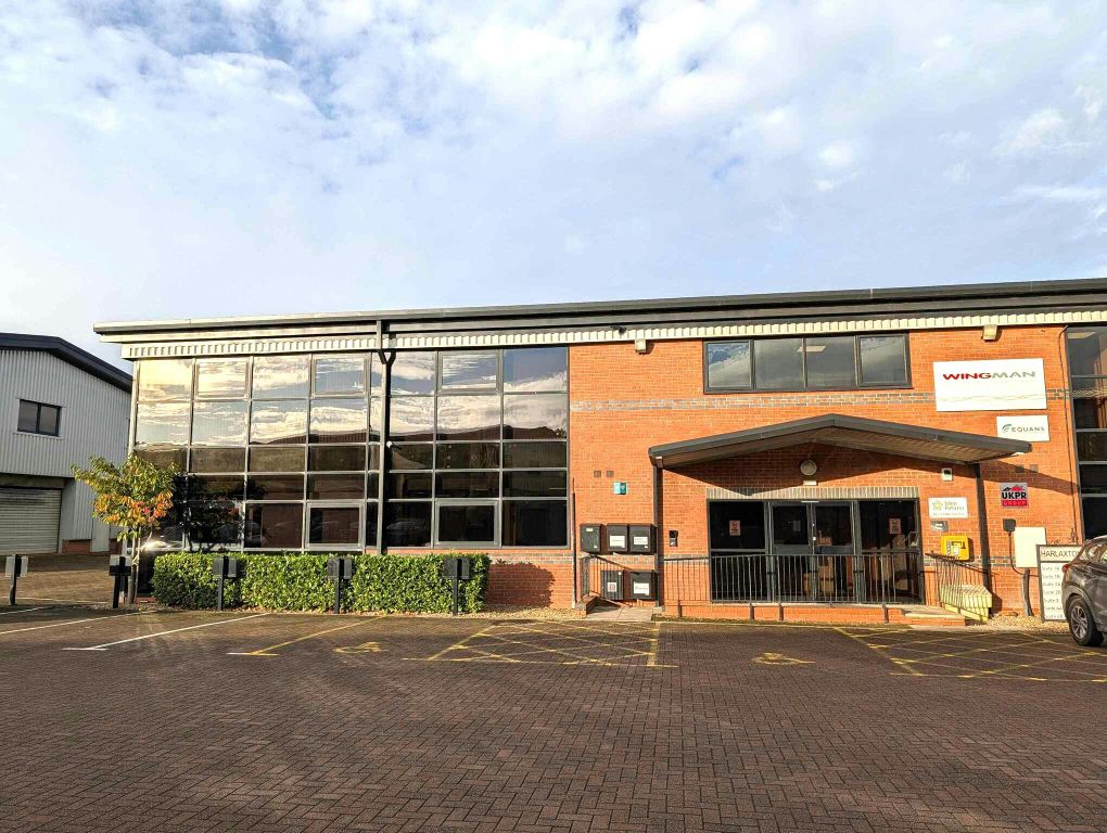 Property photo 1 of 7 Front.Jpg