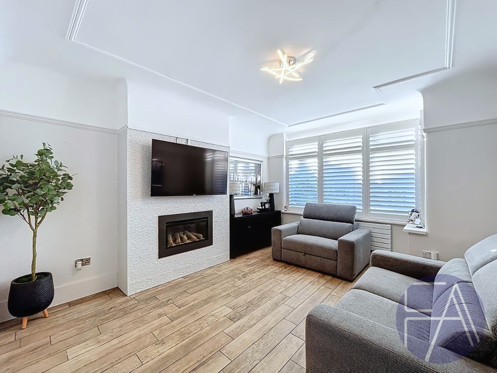 Property photo 3 of 29 4617262