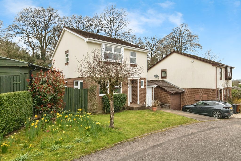 Property photo 1 of 15