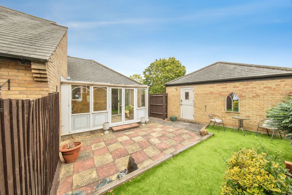 Property photo 2 of 13