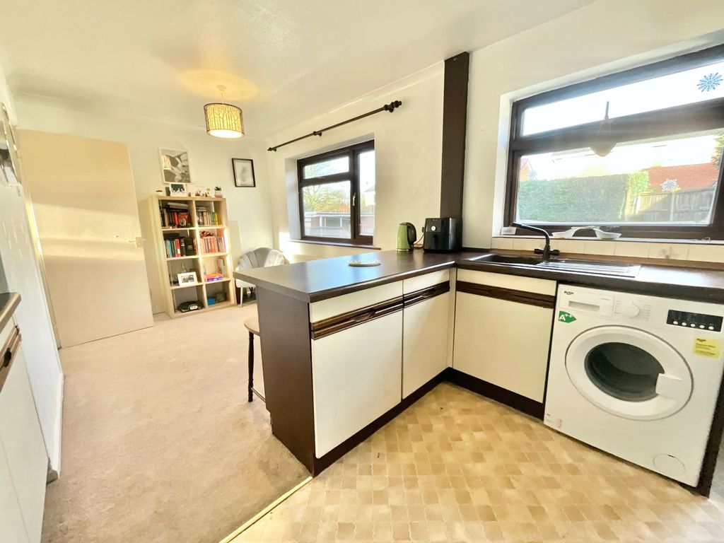 Property photo 2 of 18