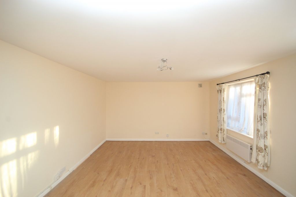 Property photo 1 of 7 Kinian Court, Scarle Road, Wembley, Middlesex Ha0