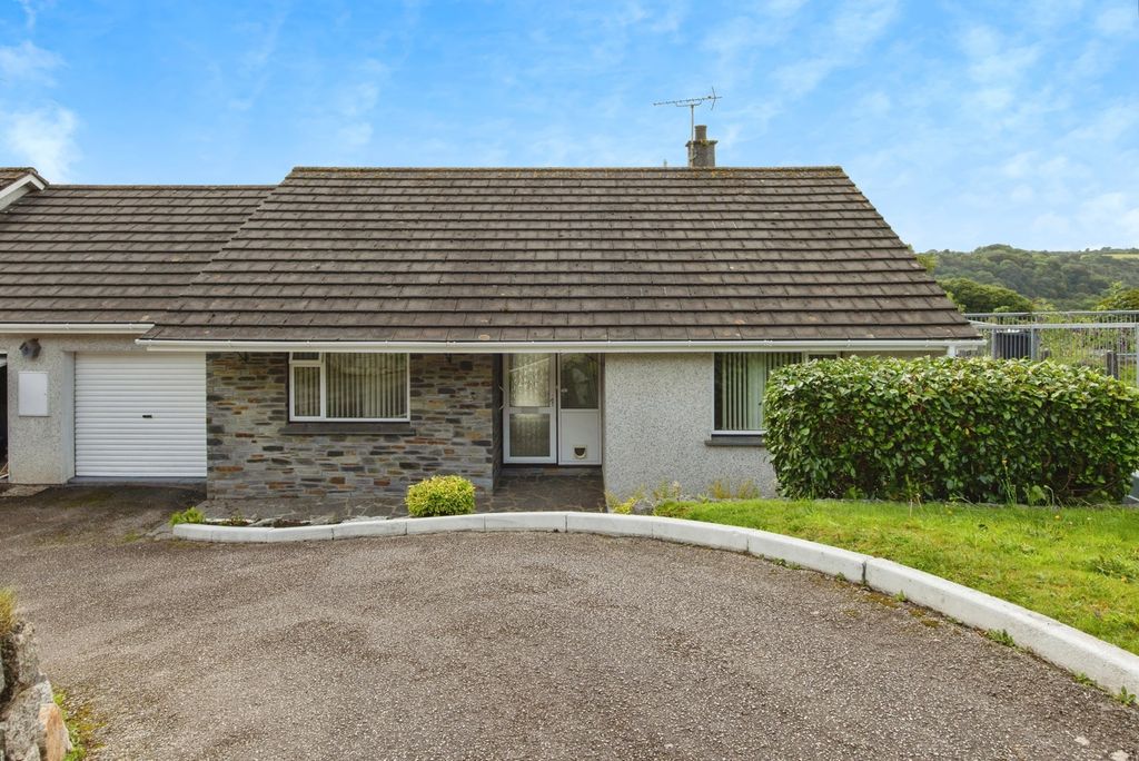 Property photo 1 of 17 Photo