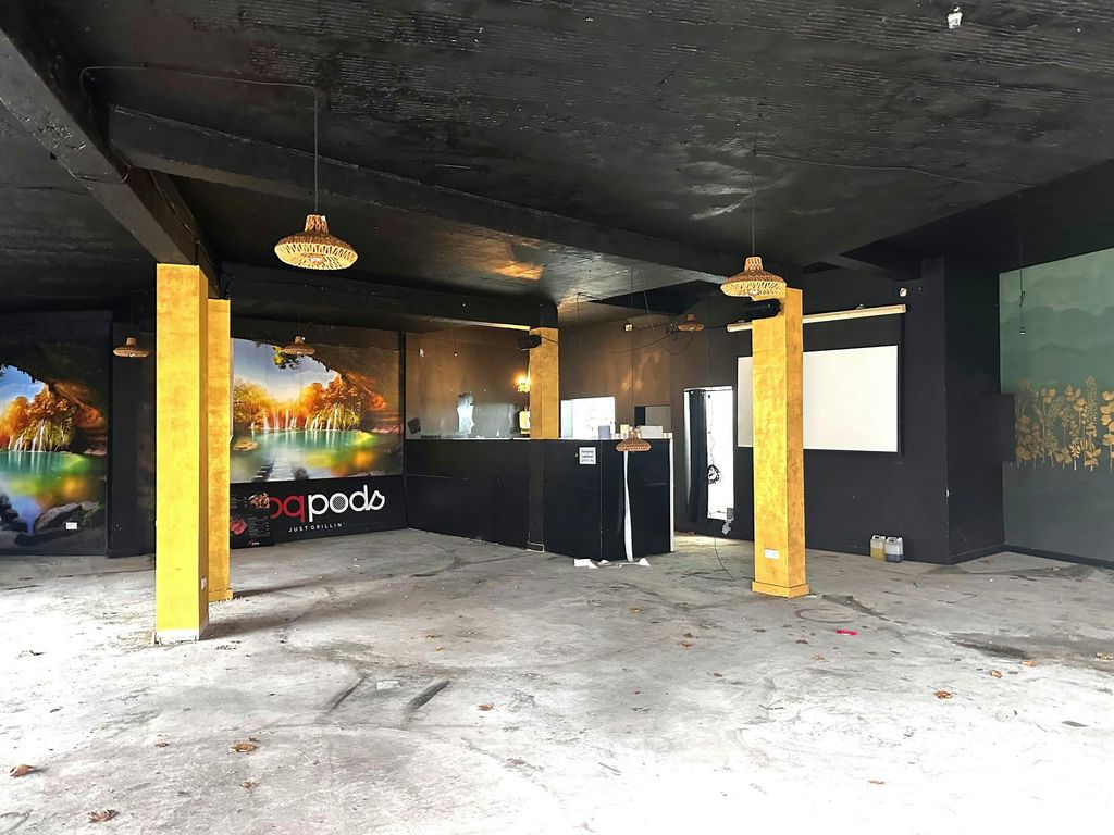 Property photo 3 of 7 P3.Jpeg