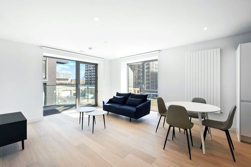 Property photo 1 of 18 Picture No. 03