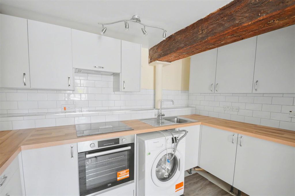 Property photo 3 of 6 Kitchen.Jpg