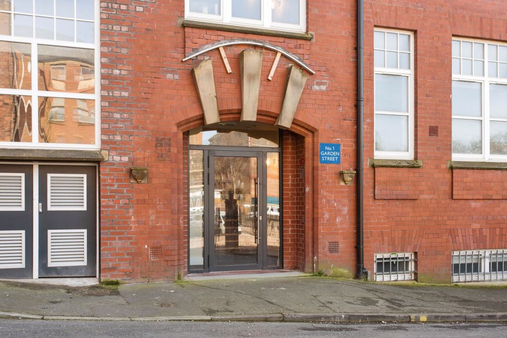 Property photo 3 of 4