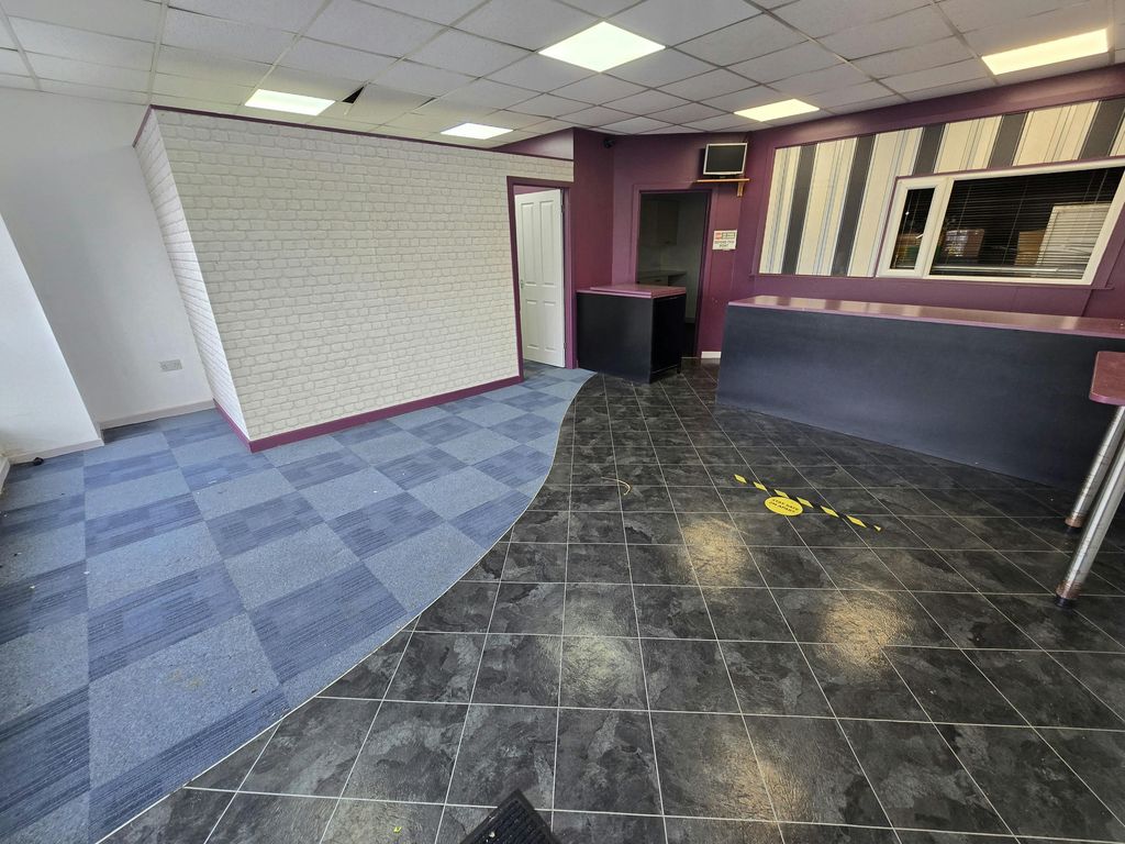 Property photo 3 of 7 Shop Floor