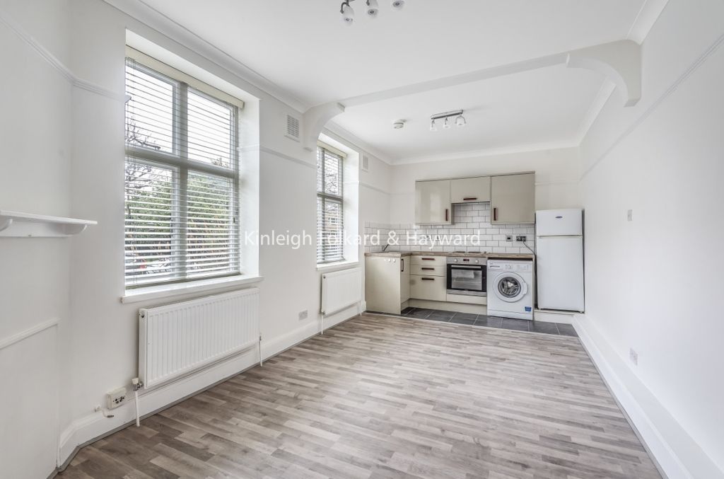 Property photo 1 of 7 c40Ab290-14Db-43A3-8