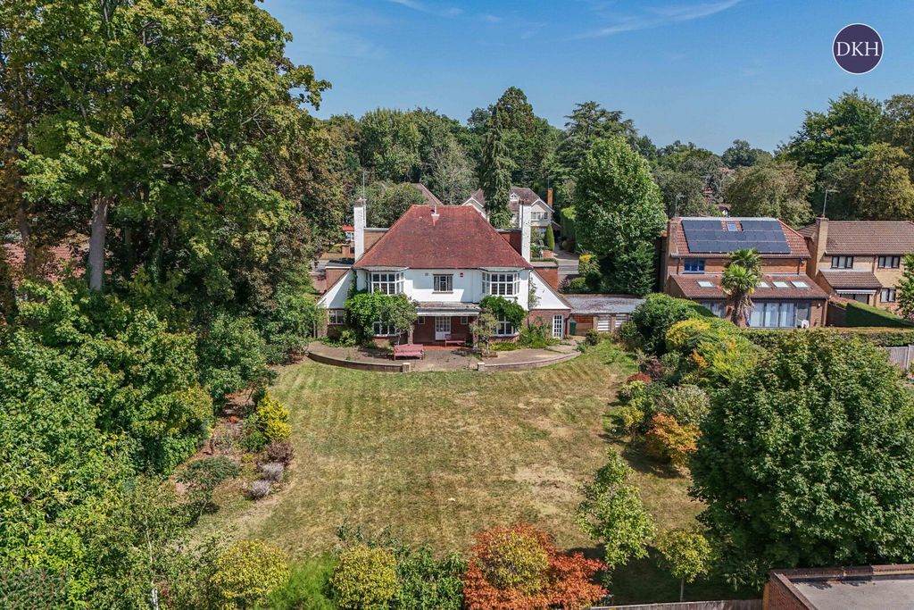 Property photo 1 of 28 Picture No. 02