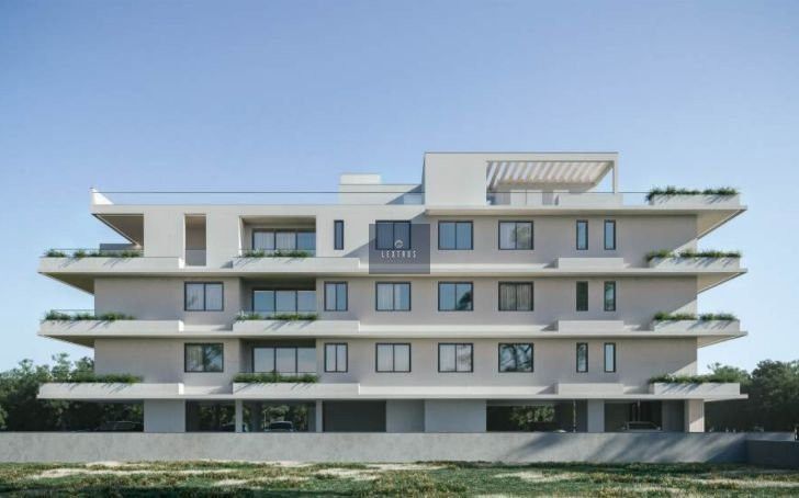 Property photo 3 of 8