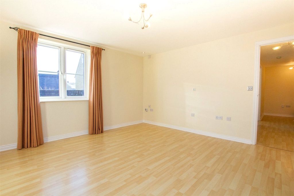 Property photo 2 of 17 Reception Room