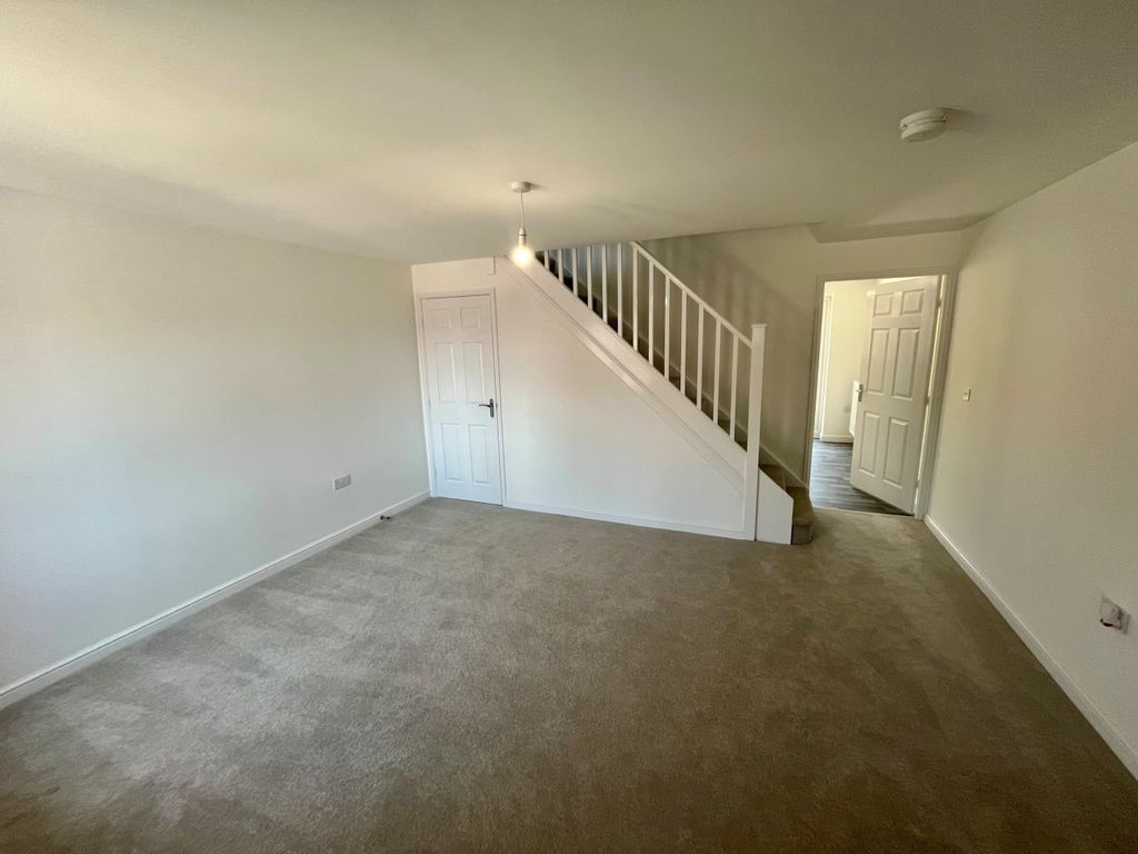 Property photo 3 of 13 Ojo