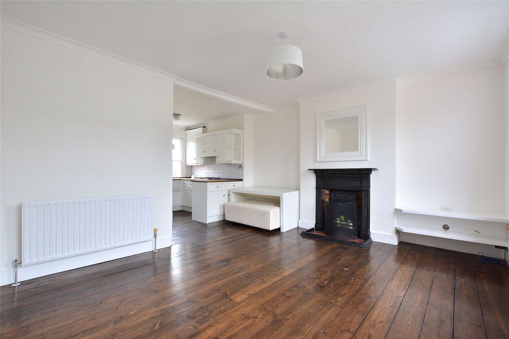 Property photo 1 of 9 Picture No. 13