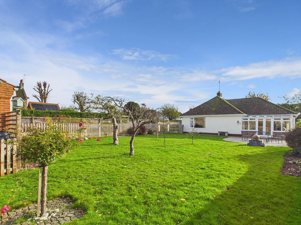 Property photo 2 of 30