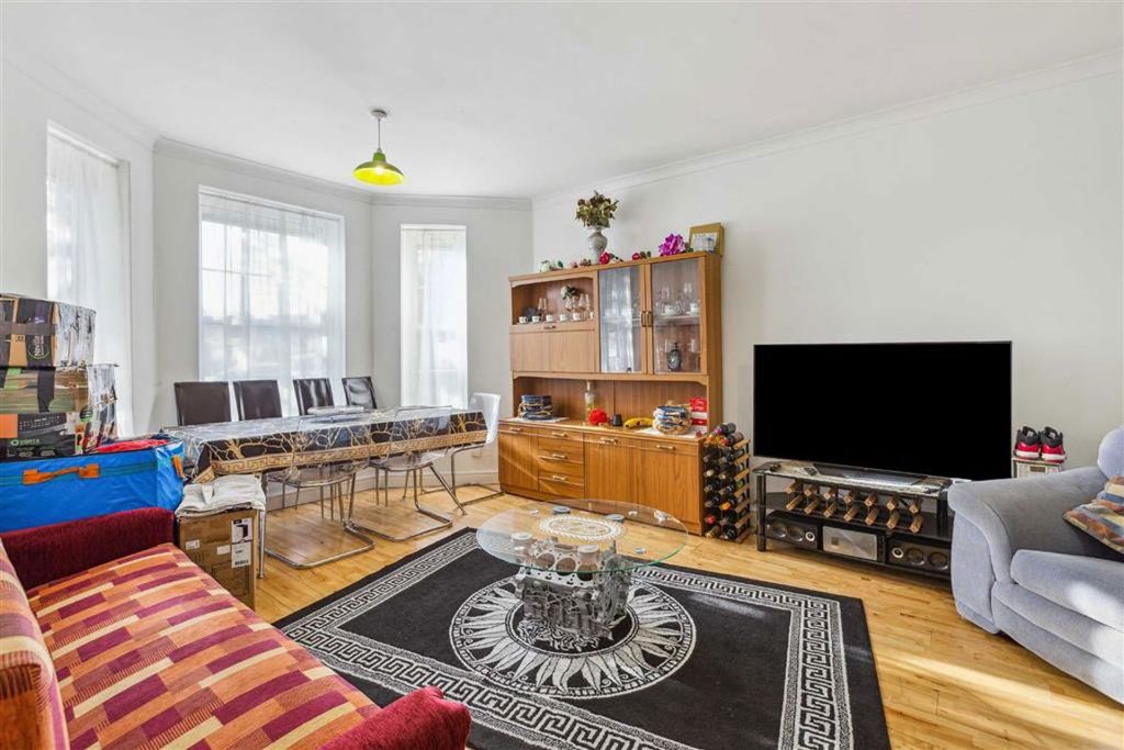 Property photo 2 of 5