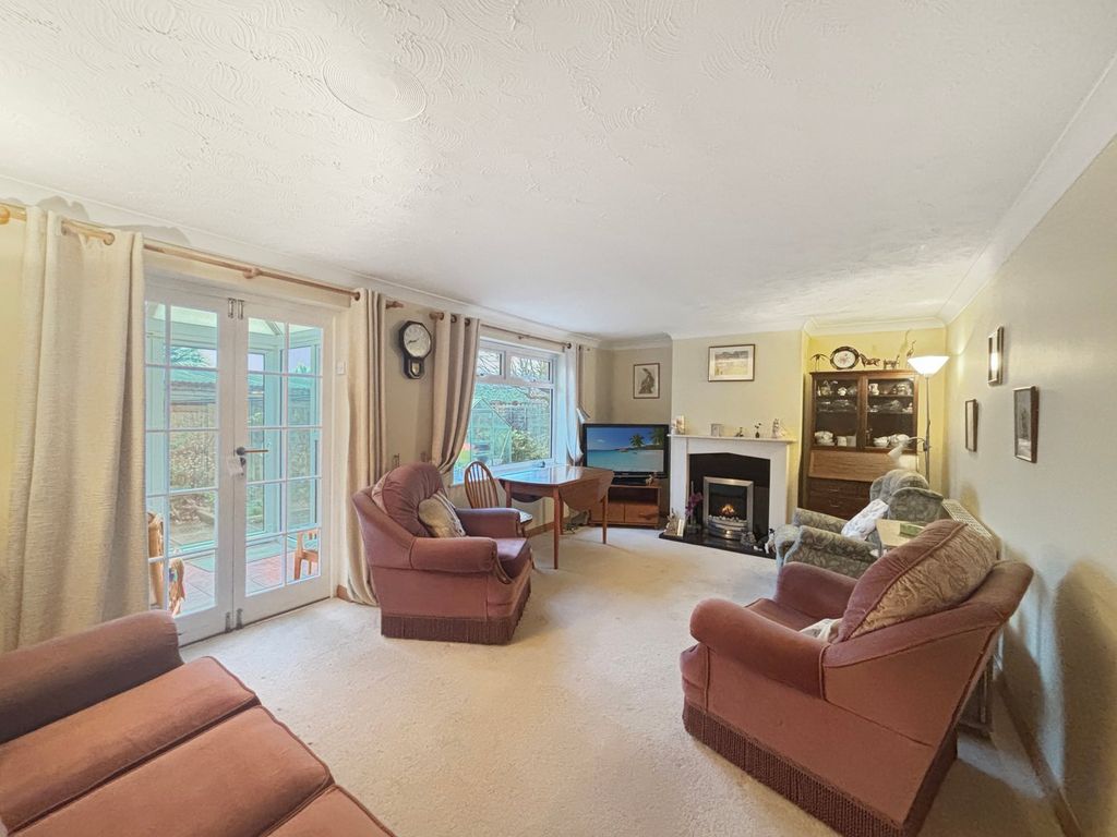 Property photo 3 of 15