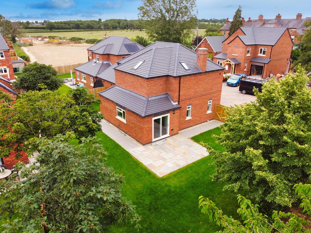 Property photo 1 of 35