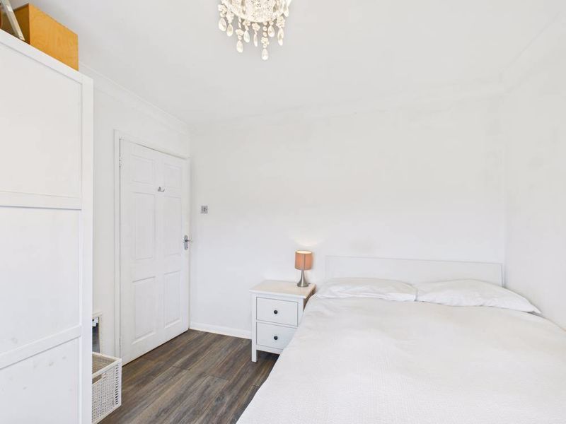 Property photo 3 of 33 Photo 10