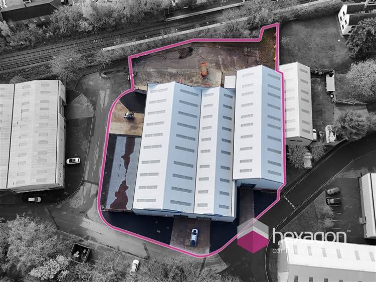 Property photo 2 of 8