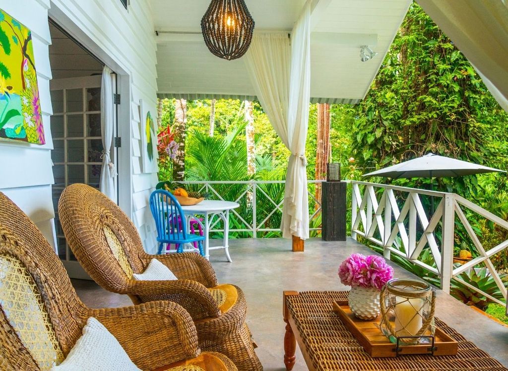 Property photo 2 of 61