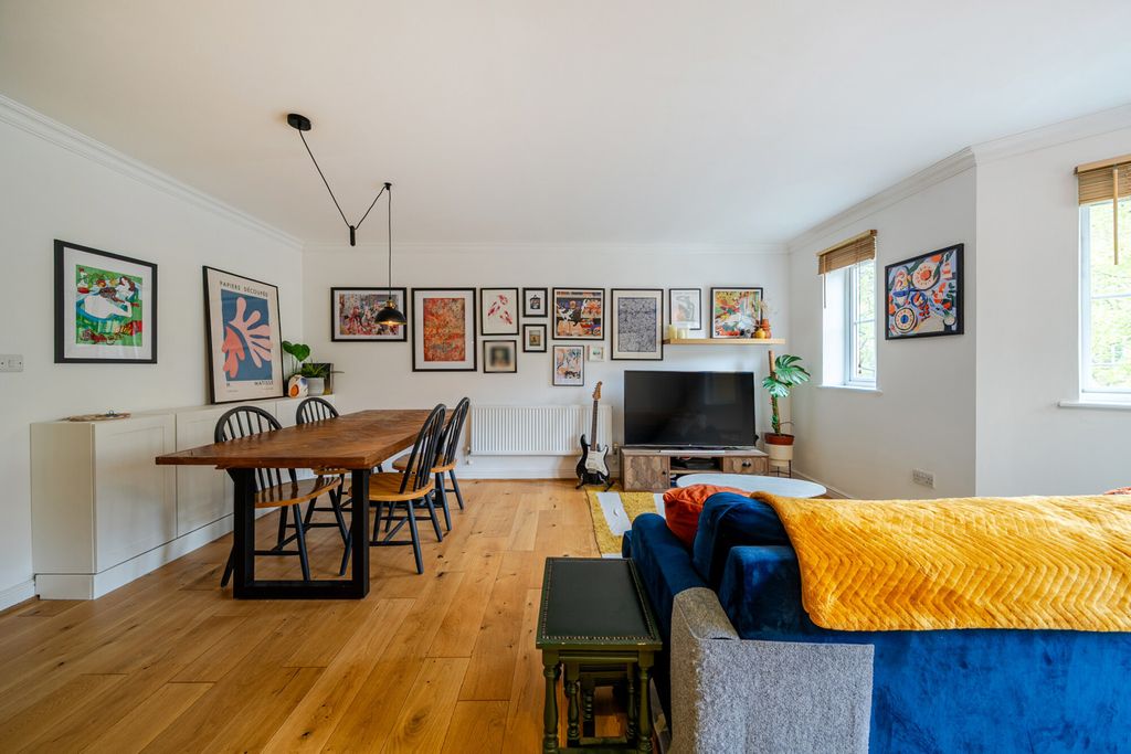 Property photo 1 of 15 1445919-10-69Df78...