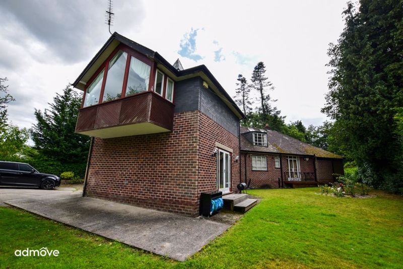 Property photo 3 of 41 Photo 38