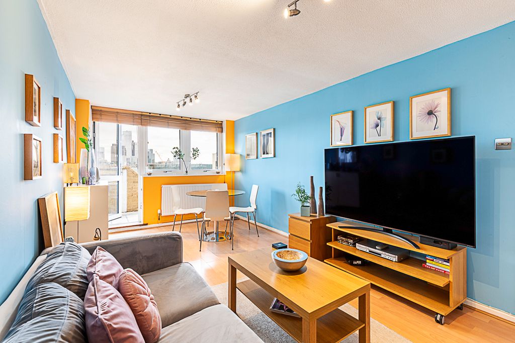 Property photo 1 of 31