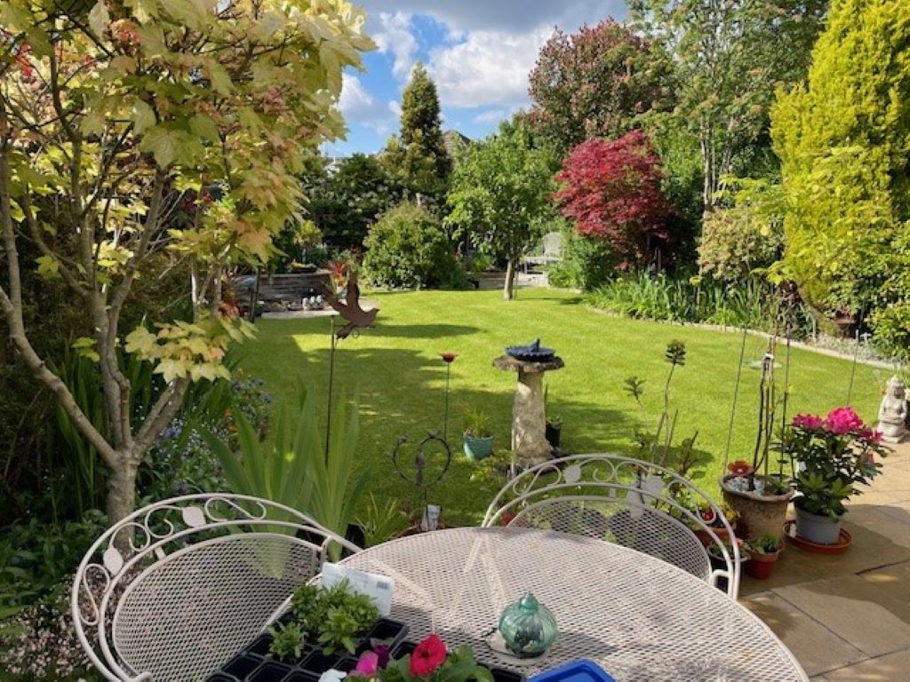 Property photo 2 of 22