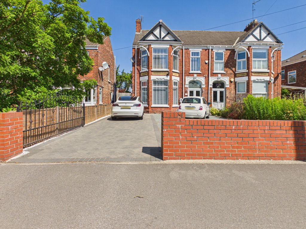 Property photo 3 of 45