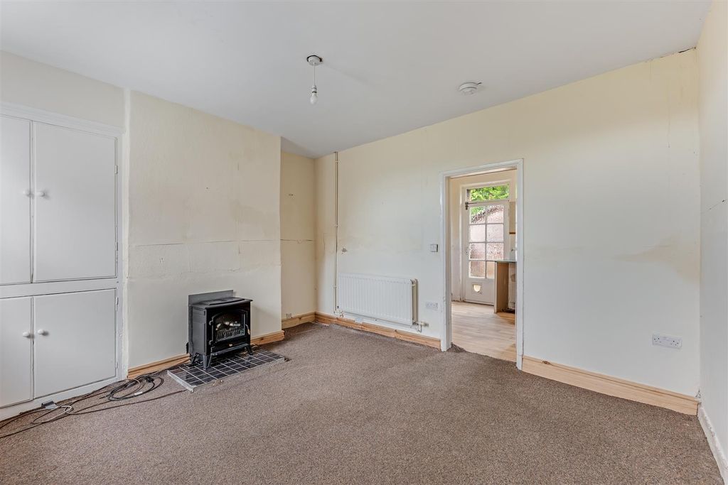 Property photo 3 of 12 Img_8164.Jpg