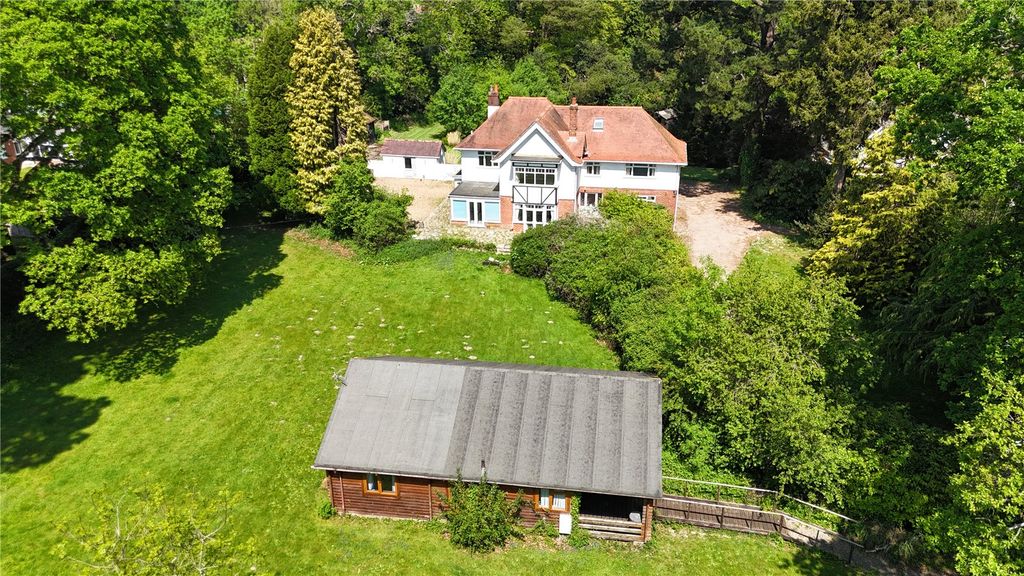 Property photo 1 of 21 Picture No. 33