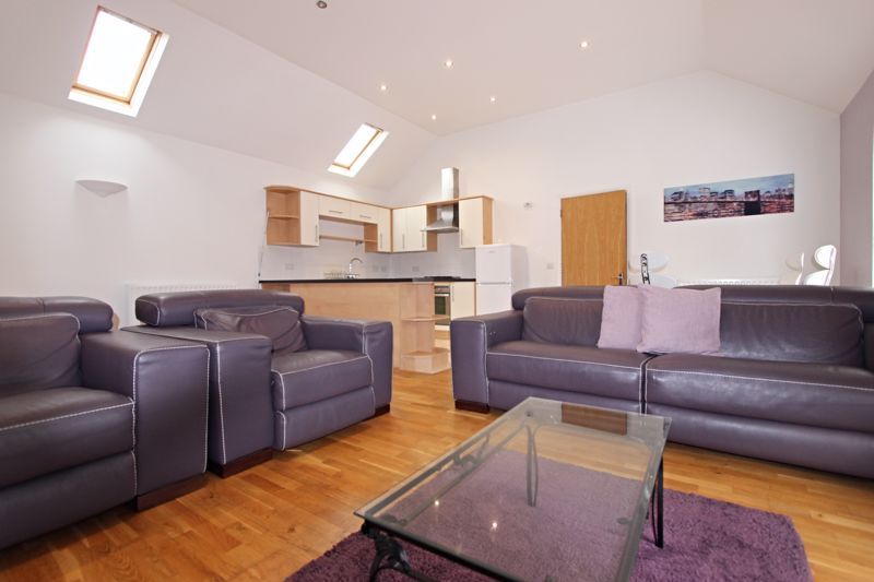 Property photo 2 of 12 Photo 5