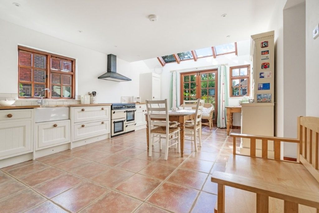 Property photo 2 of 15 Kitchen/Diner