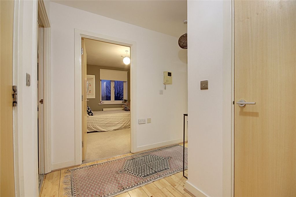 Property photo 3 of 13 Picture No. 11