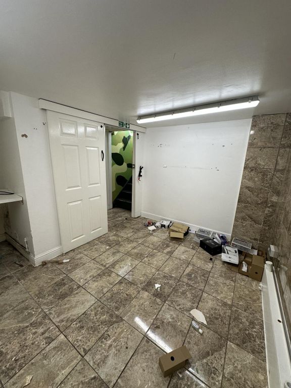 Property photo 1 of 12 Prime Commercial Property Â€“ Versatile Class E Unit Â€“ Central Greenwich Se10