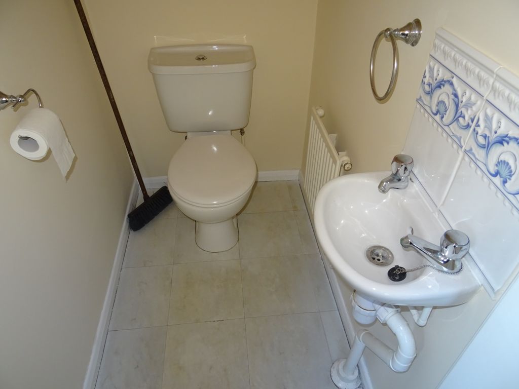 Property photo 3 of 6