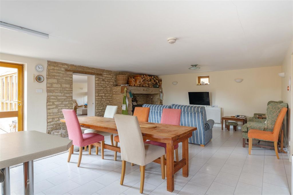Additional image 7 of 6 bed detached house for saleRoade Hill, Ashton, Northampton NN7