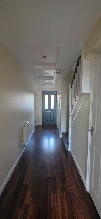 Property photo 2 of 24