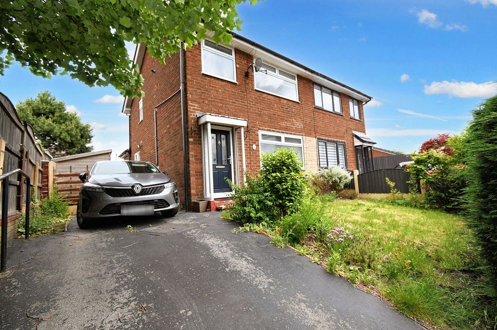 Property photo 1 of 25