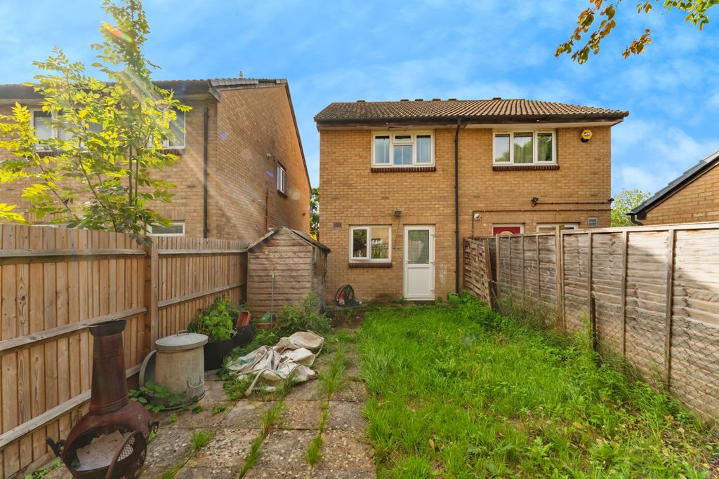 Property photo 2 of 10
